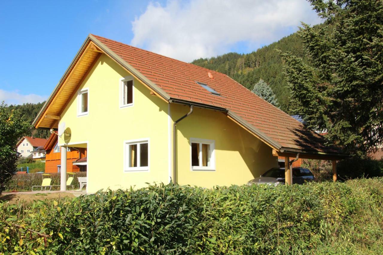 Vila Narrenhaus Fohnsdorf Exteriér fotografie